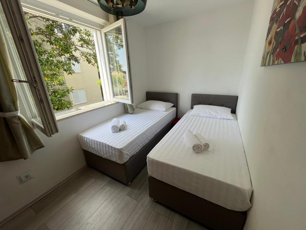 Apartment Gallery - View Of The Old Town & Free Parking Dubrovnik Exterior foto